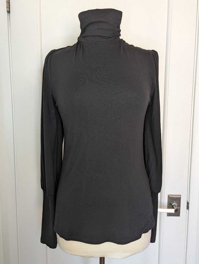 Paige Size: L Tops