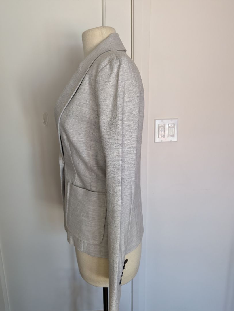 St. John Size: 4 Jackets