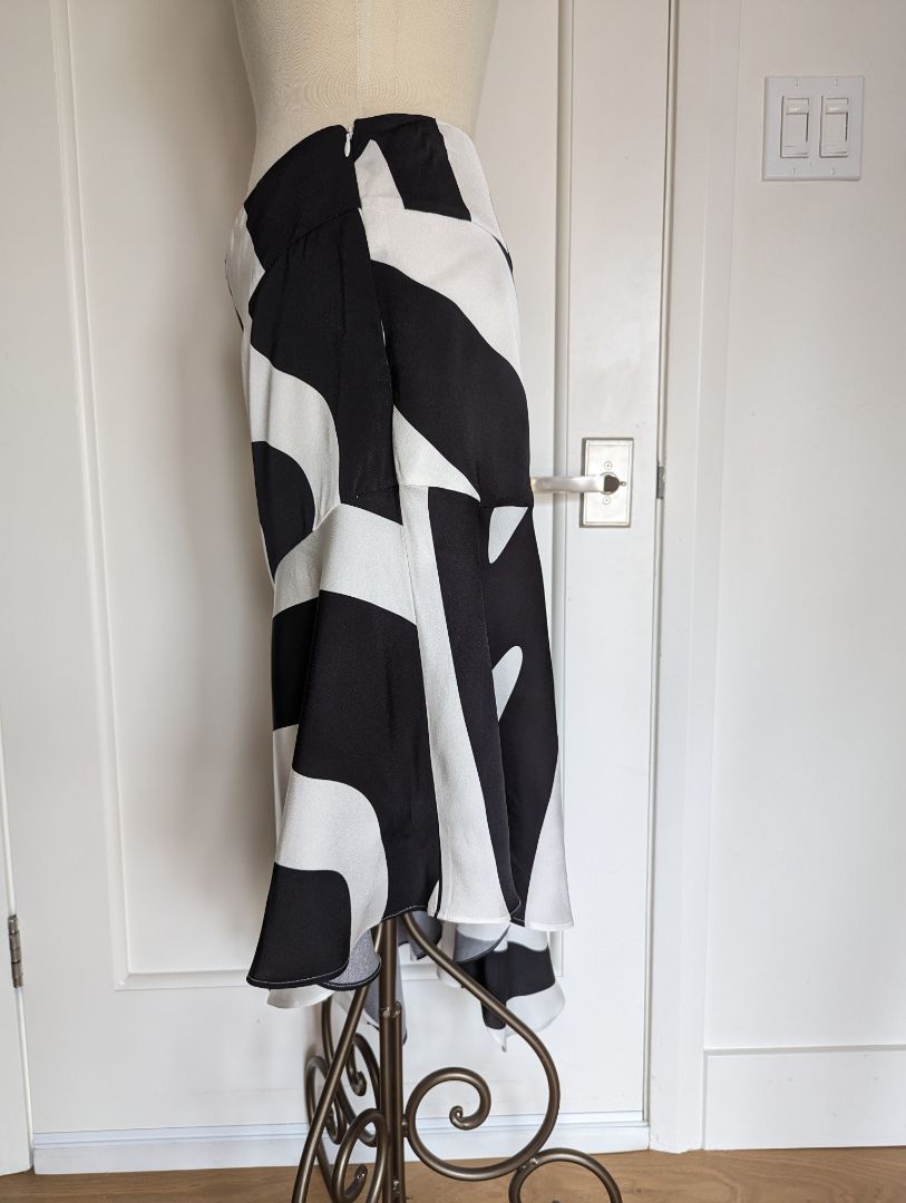 Milly Size: S Midi