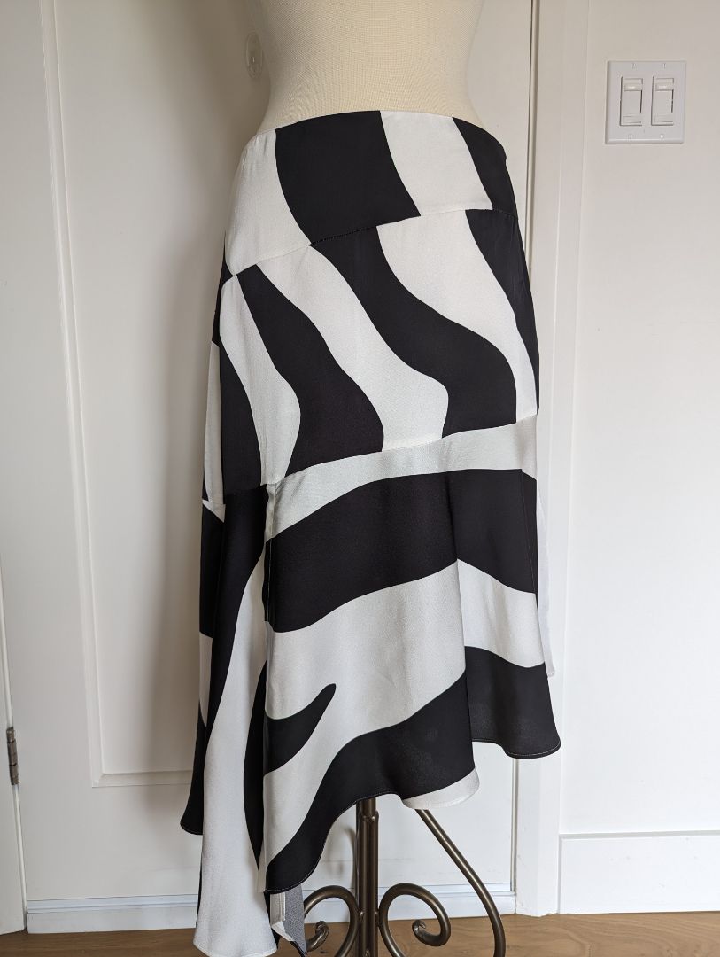Milly Size: S Midi