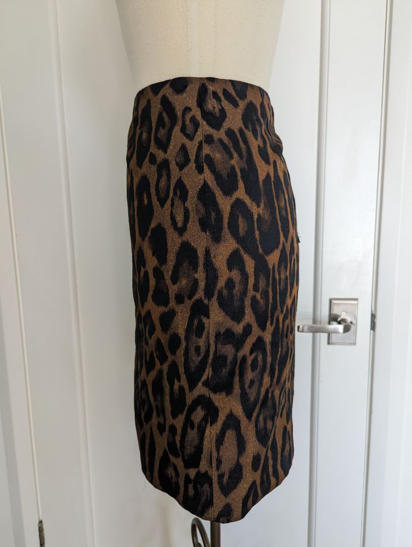 Lanvin Size: 40 Pencil