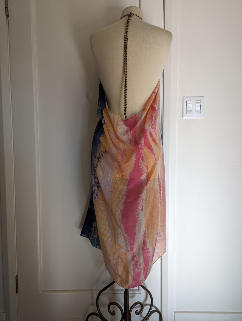 Pool 2 Party Size: O/S Coverup