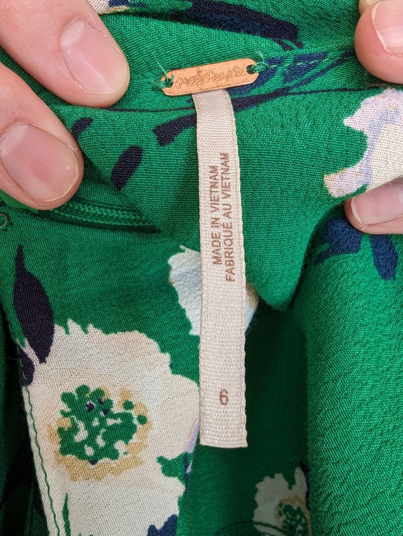 Free People Size: 6 Mini