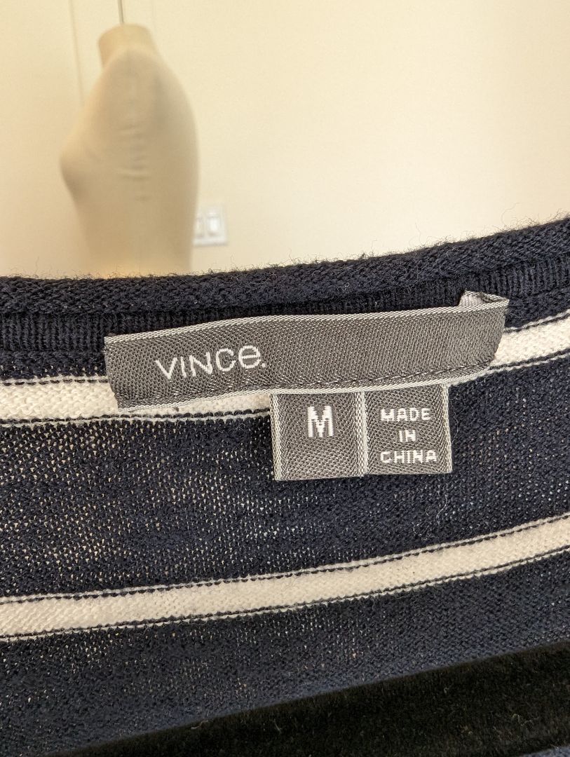 Vince Size: M Maxi Dress