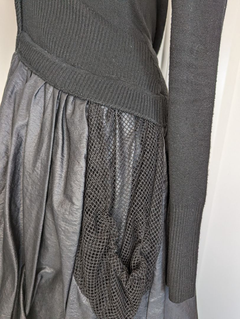 M Style Size: M