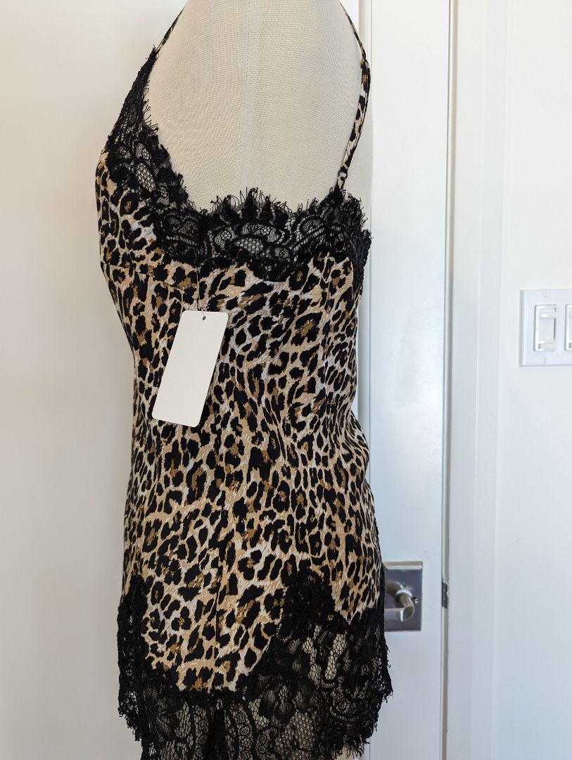 Gold Hawk Size: L Cami