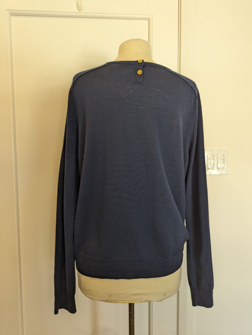 Juicy Couture Size: XL Sweater