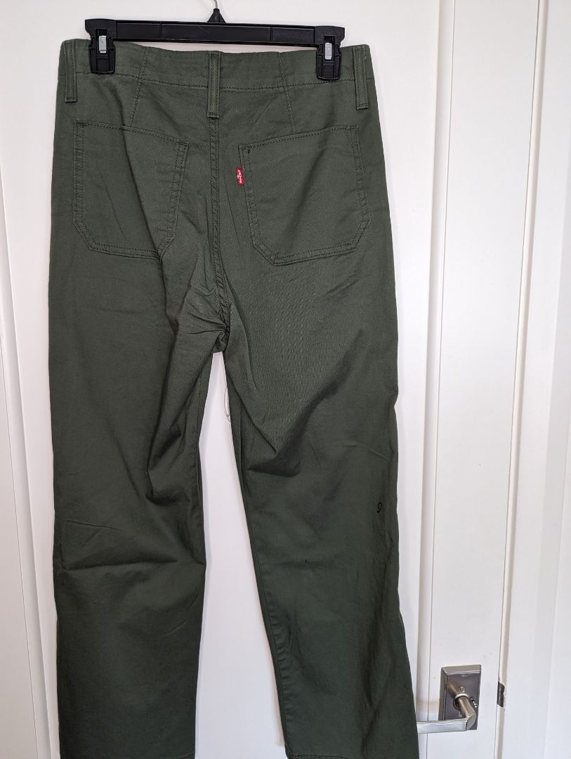 Levi's Size: 28 Straight Leg