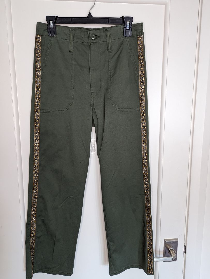 Levi's Size: 28 Straight Leg