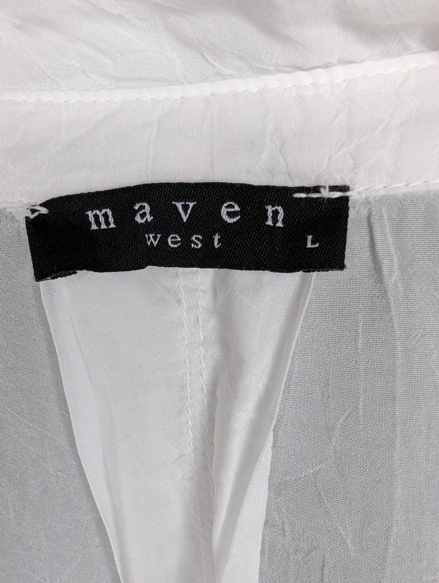 Maven West Size: L Top