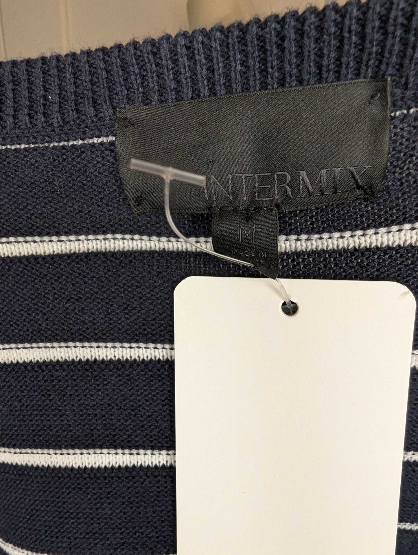 Intermix Size: M Sweater