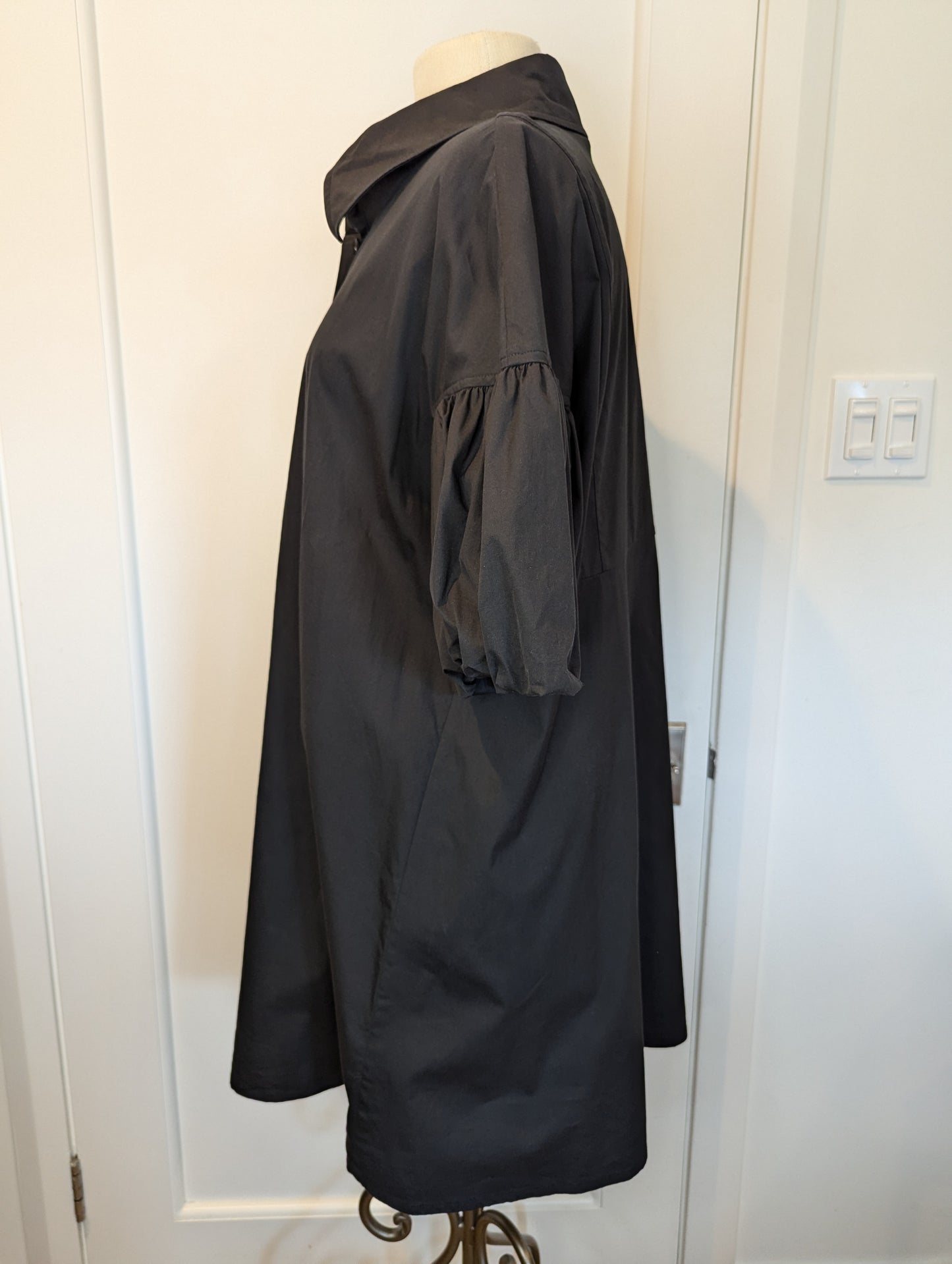 Worth Size: XL Dress