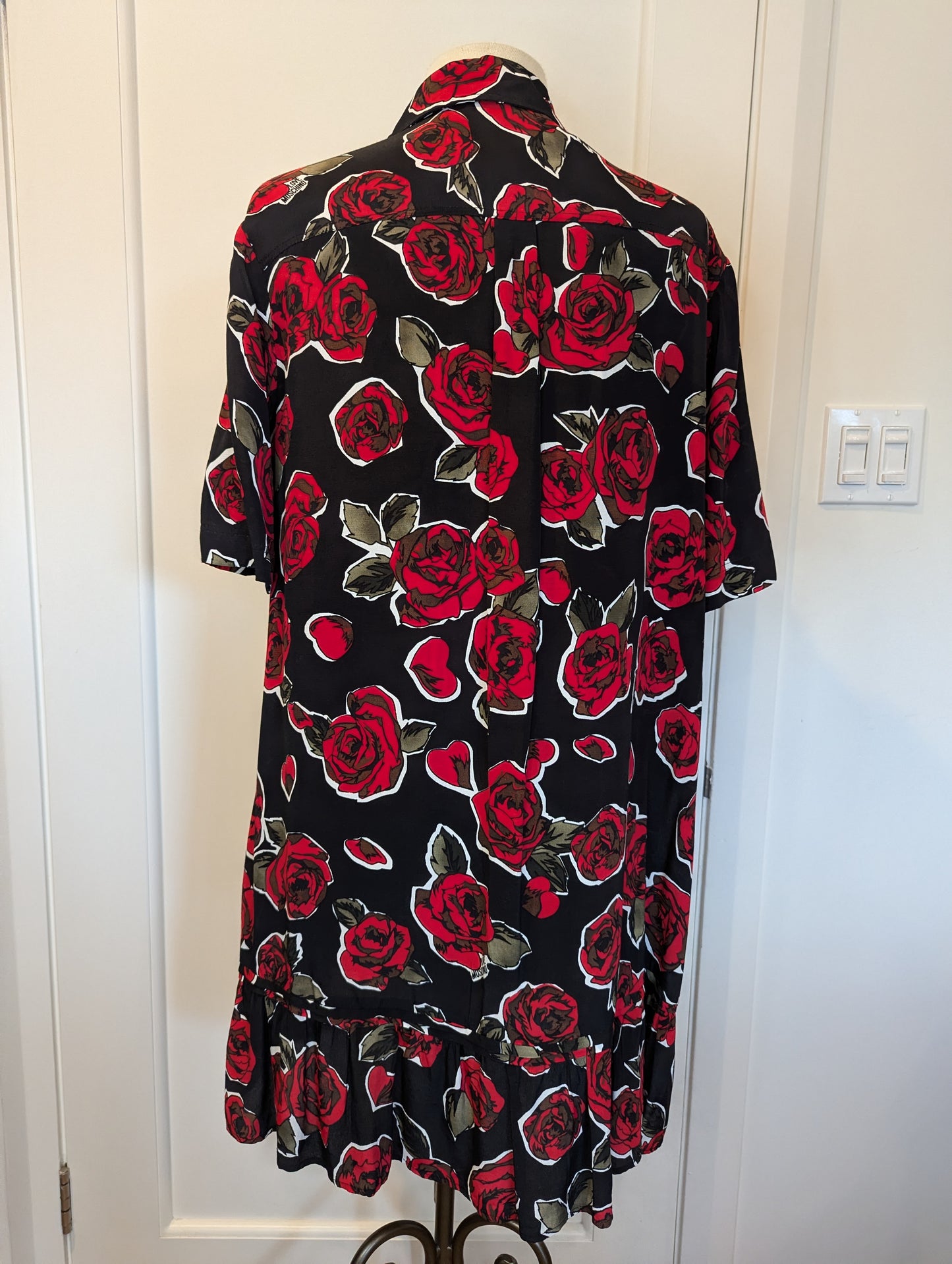 Love Moschino Size: 4/6 Shirtdress