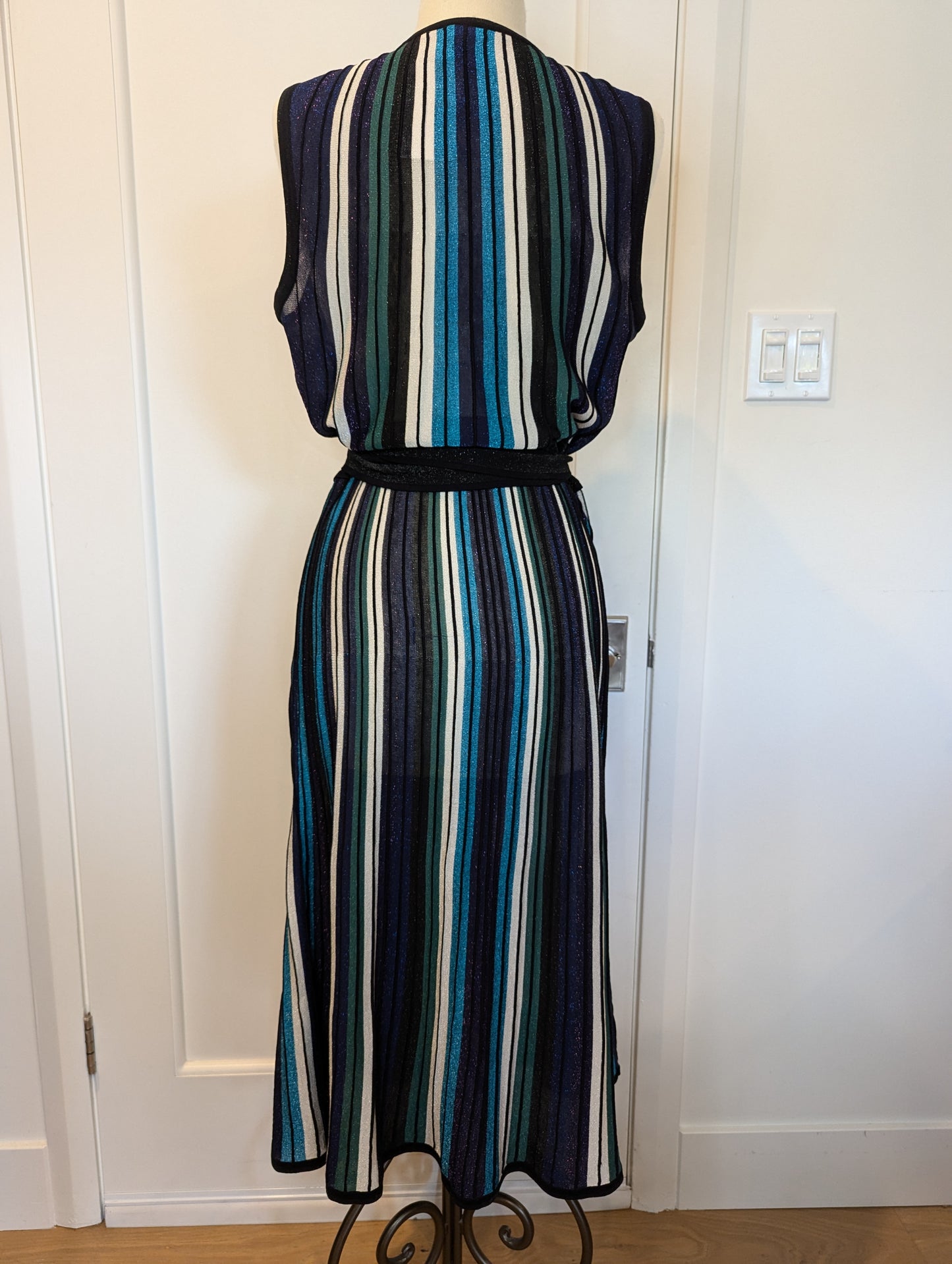 Diane von Furstenberg Size: L Midi