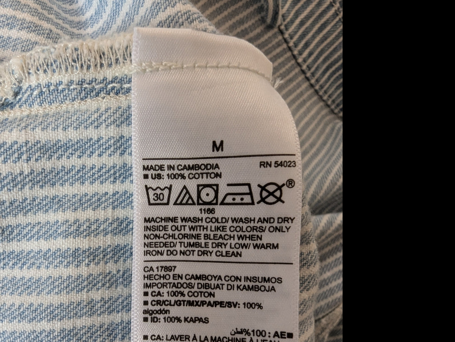 Old Navy Jacket Size: M