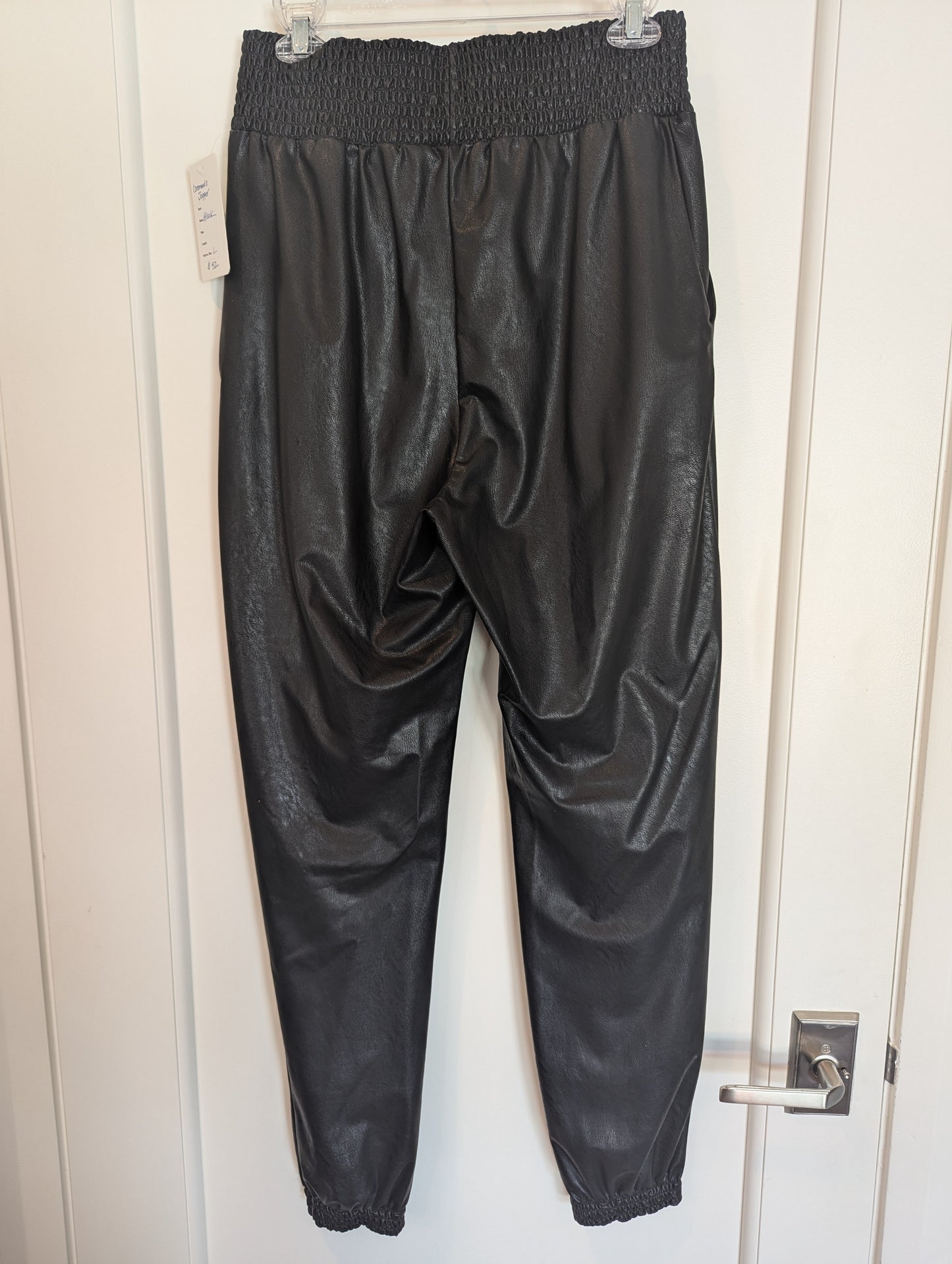 Commando Faux Leather Jogger Size: L