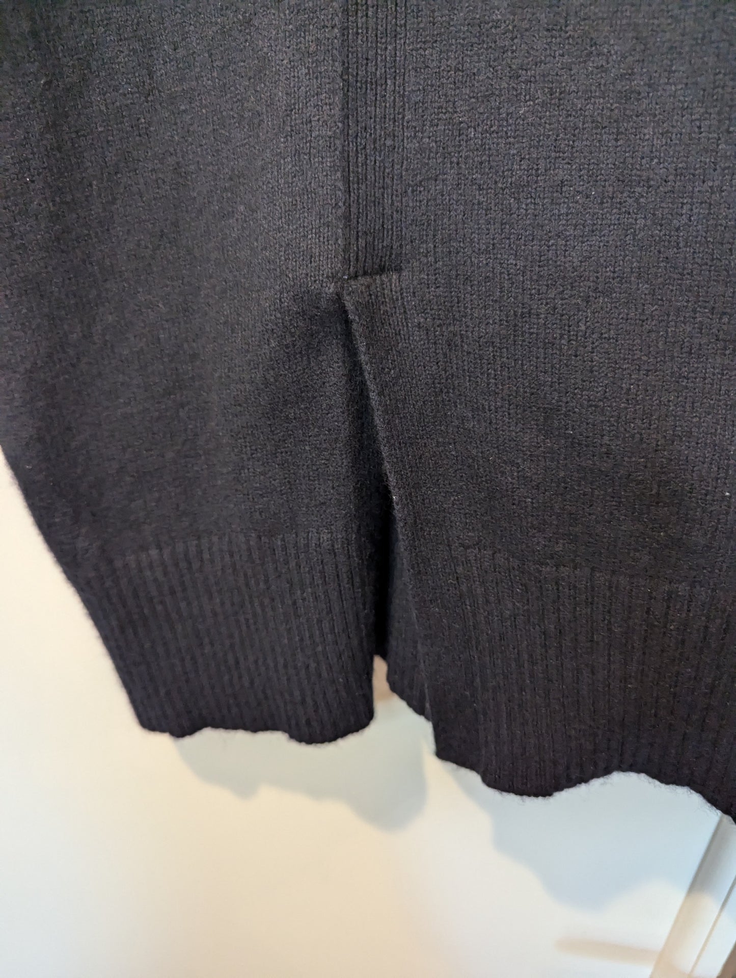 Vineyard Vines Sweater Size: S