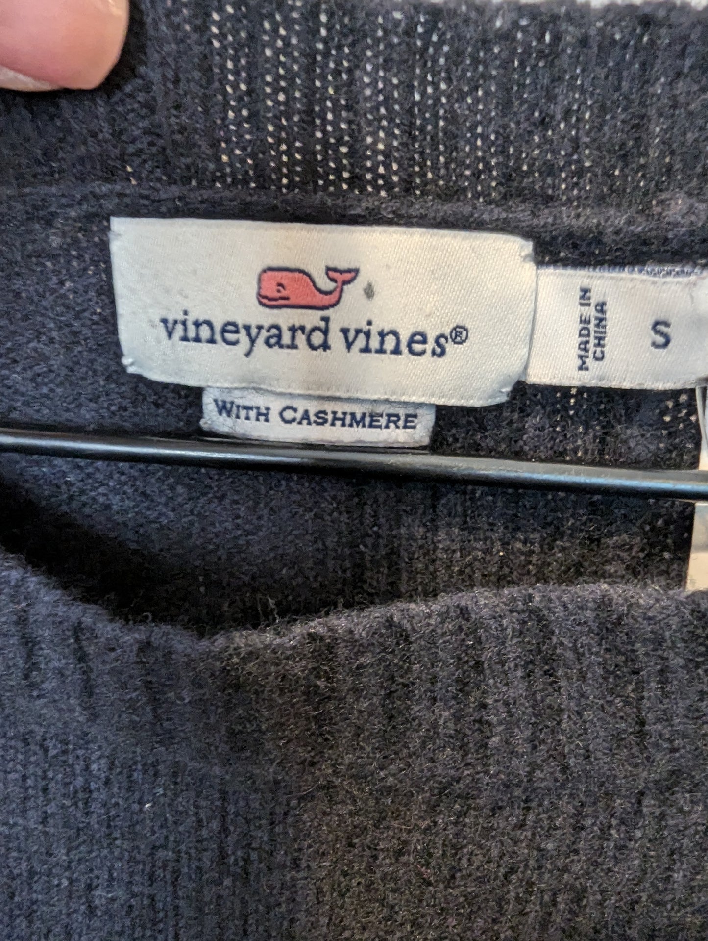 Vineyard Vines Sweater Size: S