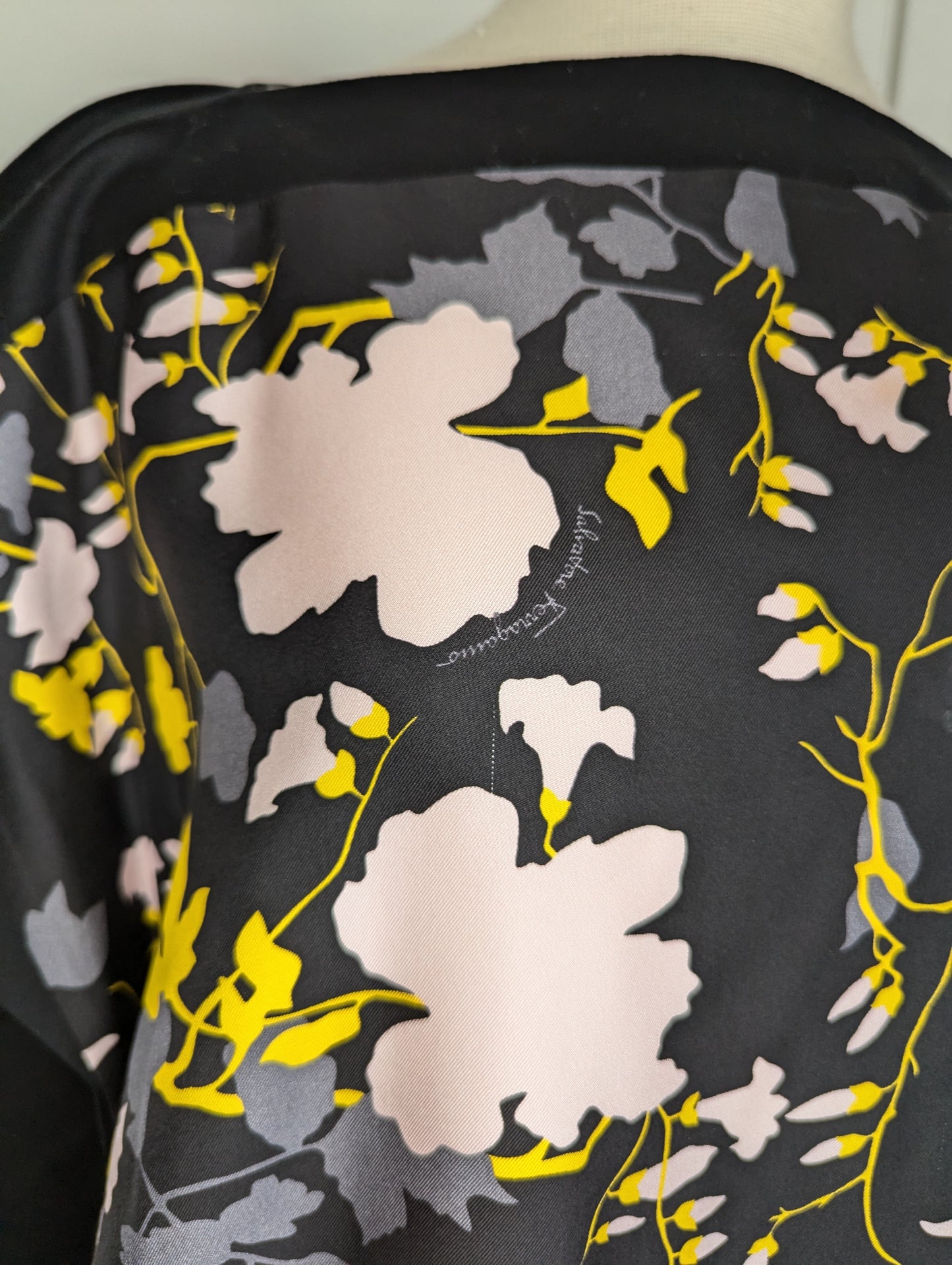 Salvatore Ferragamo Blouse Size: L