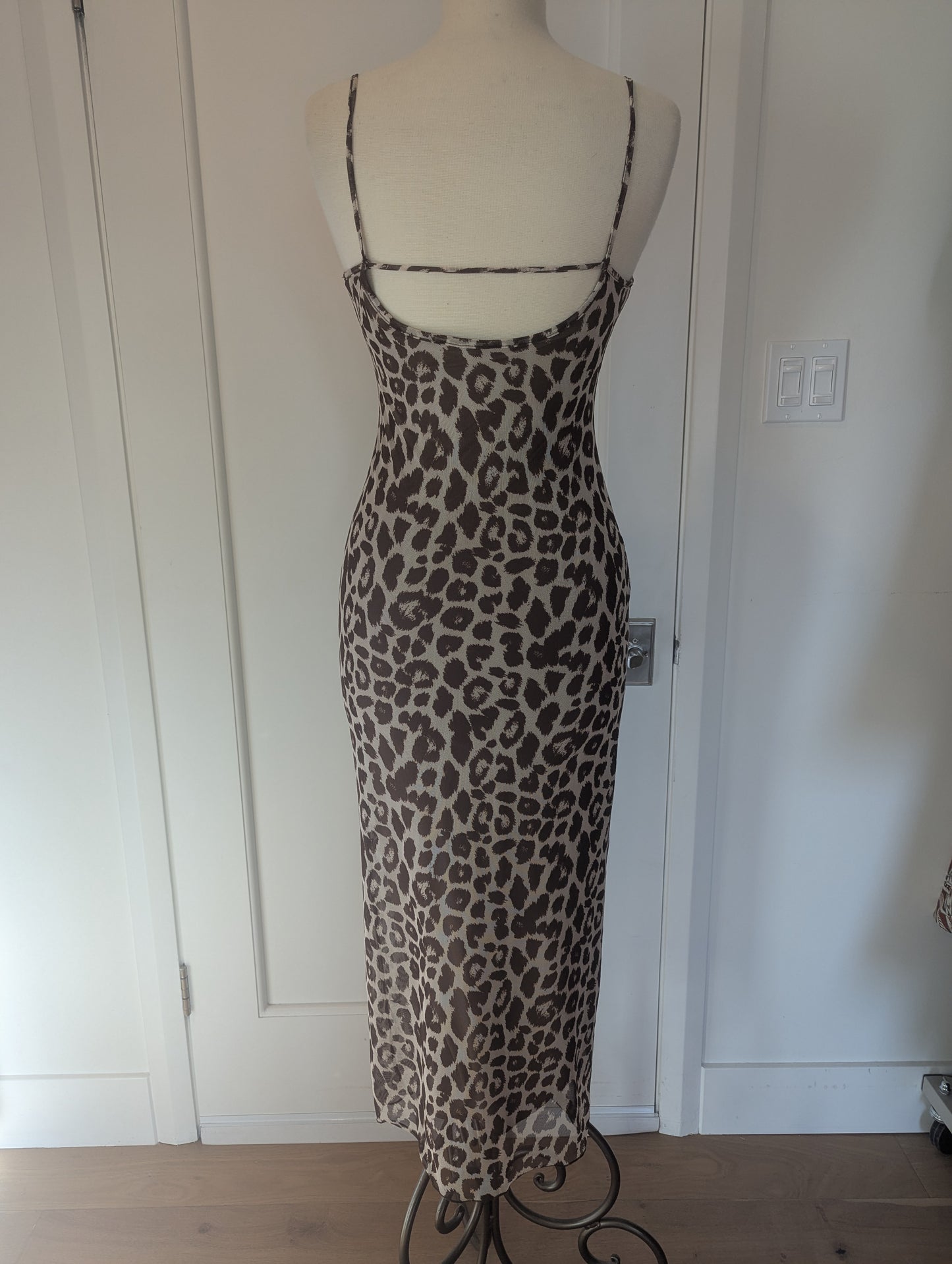 See You Monday Dress Size: M