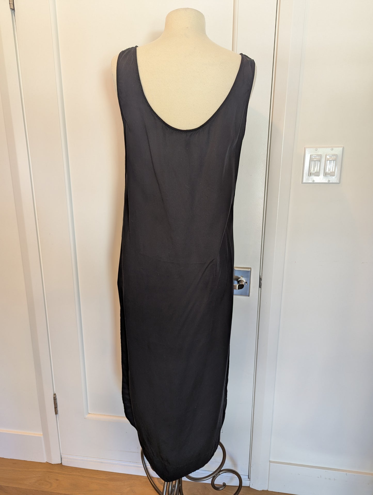 Naomi Nomi Dress Size: M
