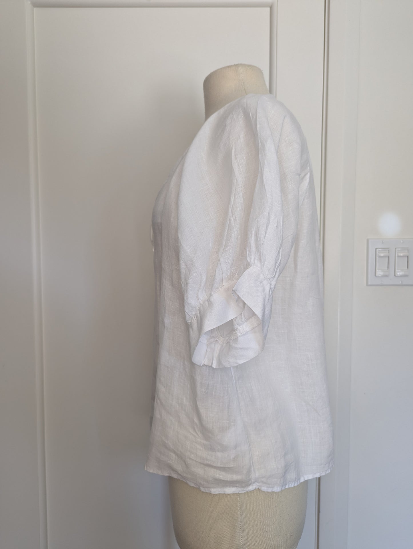 Velvet Adley Linen Top Size: S