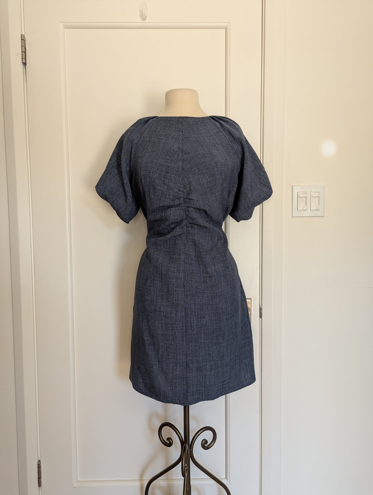 Tahari Dress size: 8