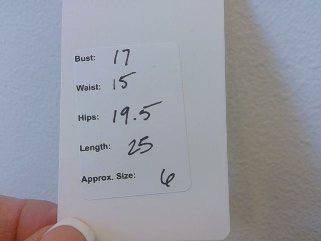 Gianni Bini Size: 6 Dress