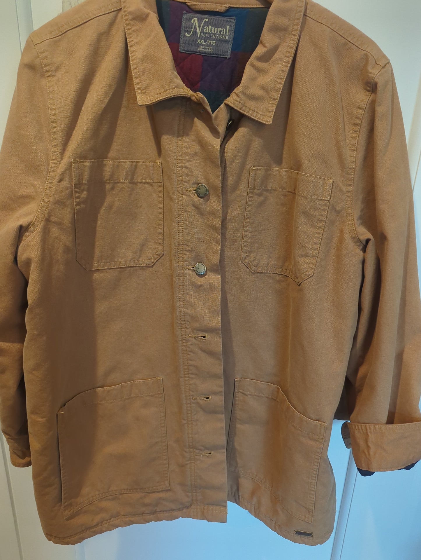 Natural Reflections Coat. SIZE: XL