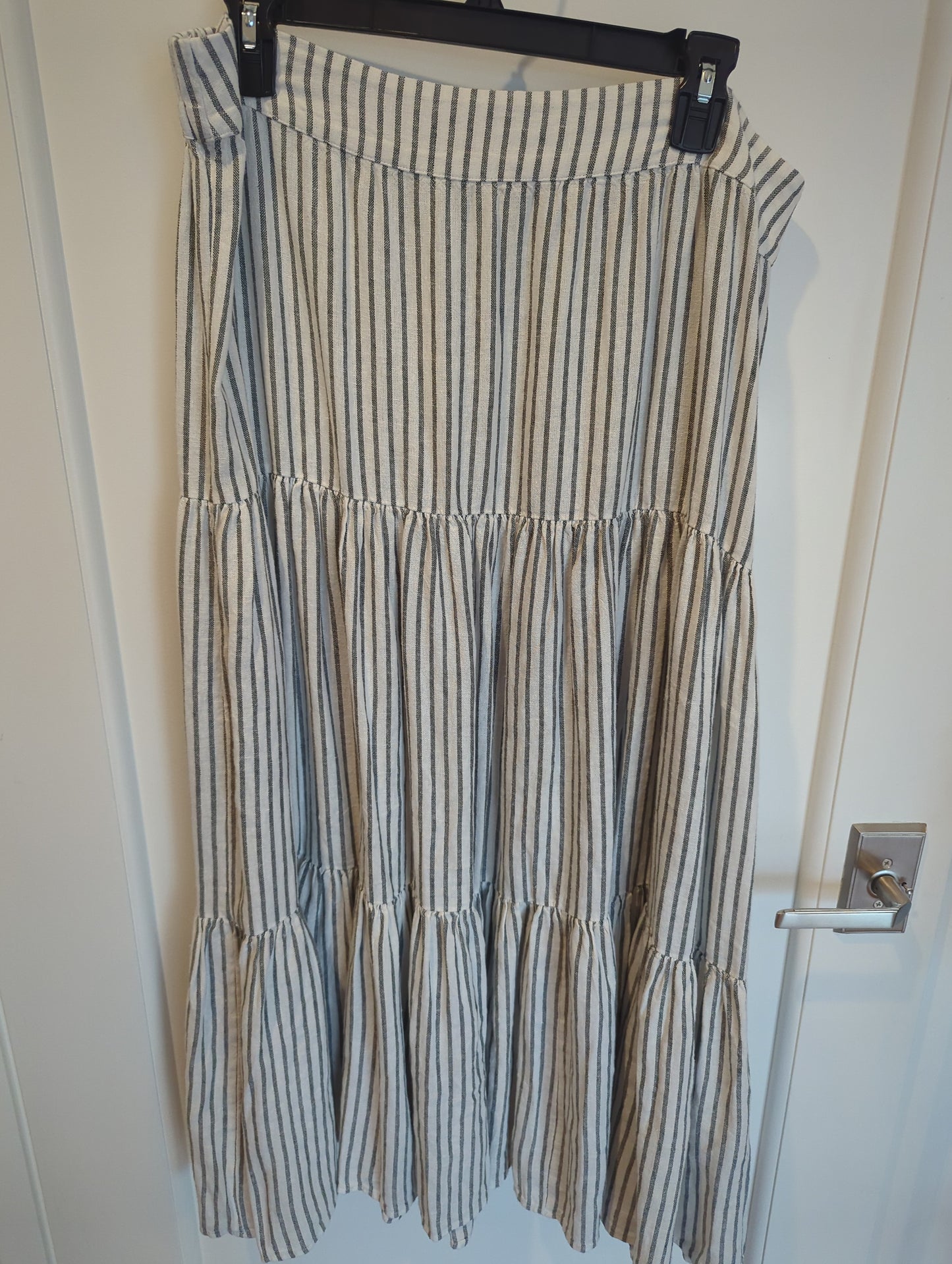 Lauren Conrad Prairie Skirt Size: XL