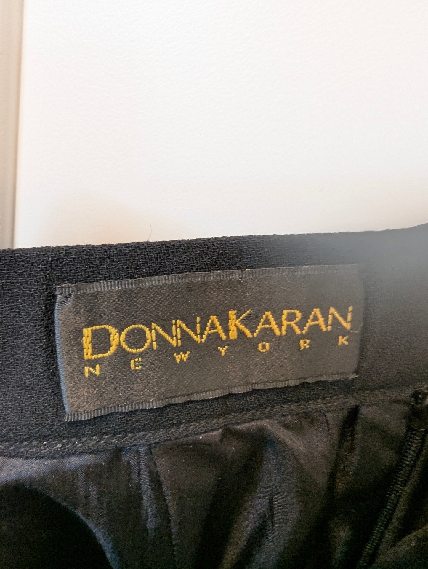 Donna Karan Black Label Trouser Shorts  Size: 12