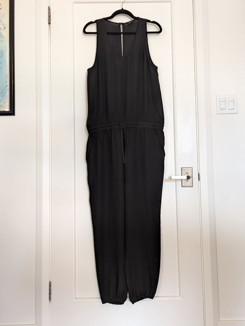 Theory Size: L Jumpsuit