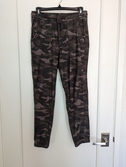 Athleta  Farallon Jogger Size: 4