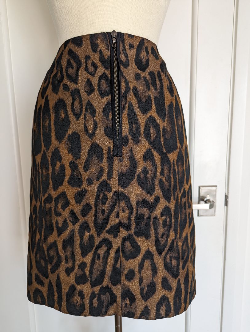 Lanvin  Size: 40 Pencil