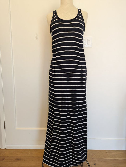 Vince  Size: M Maxi Dress