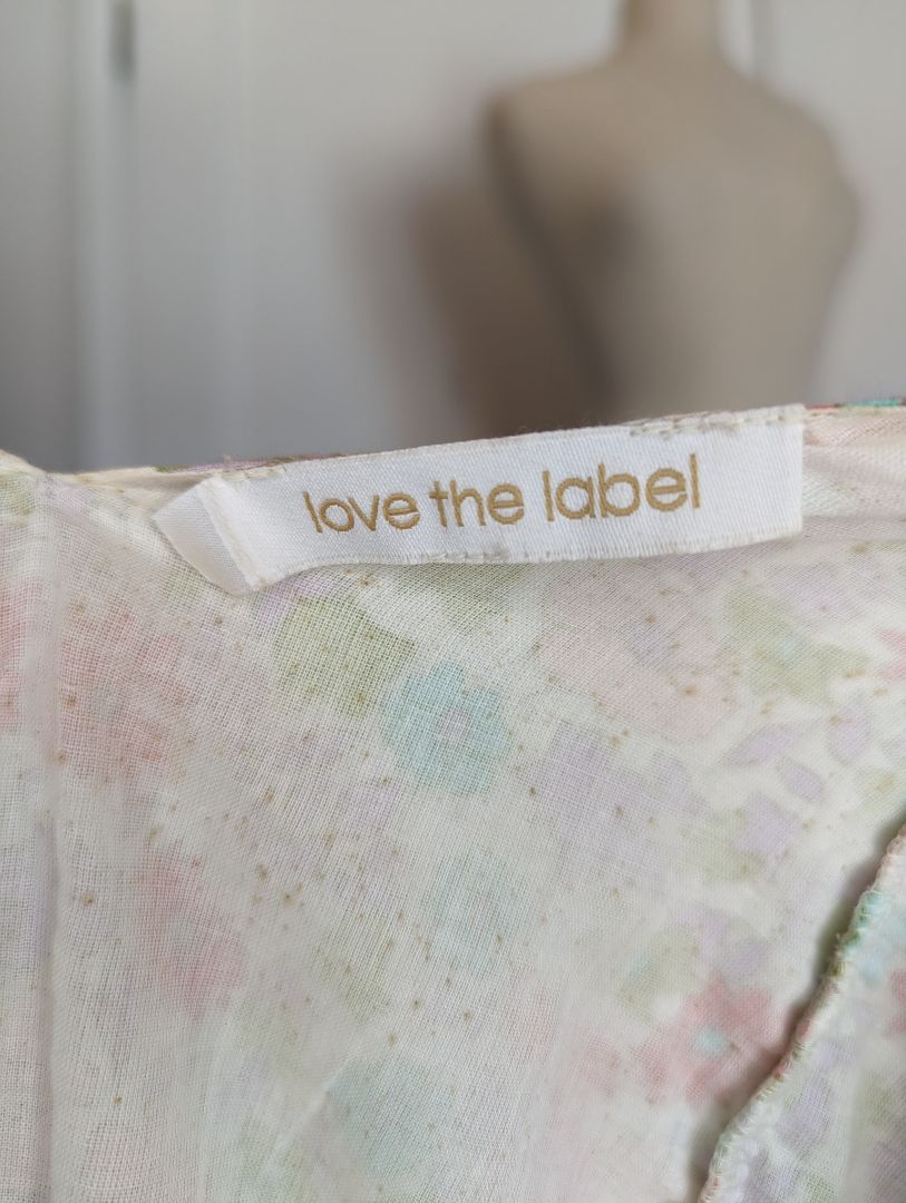 Love the Label  Size: S Mini