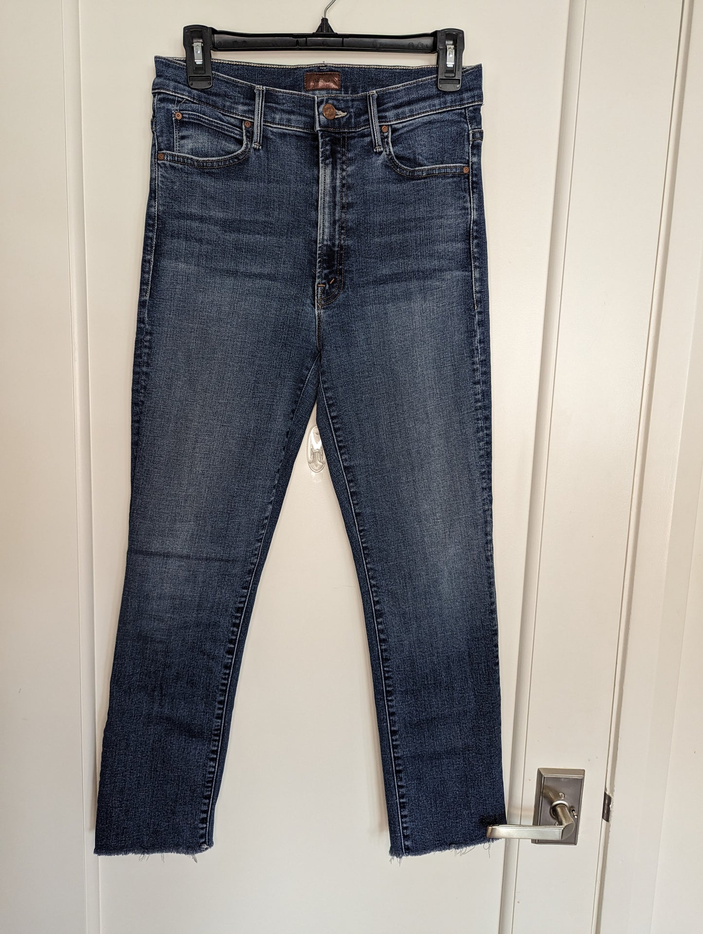 Mother Swooner Rascal Ankle Jeans Size: 30