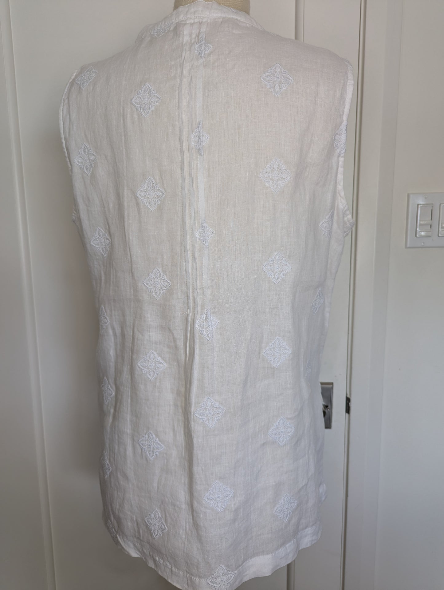 St. Tropez West Size: L Tunic