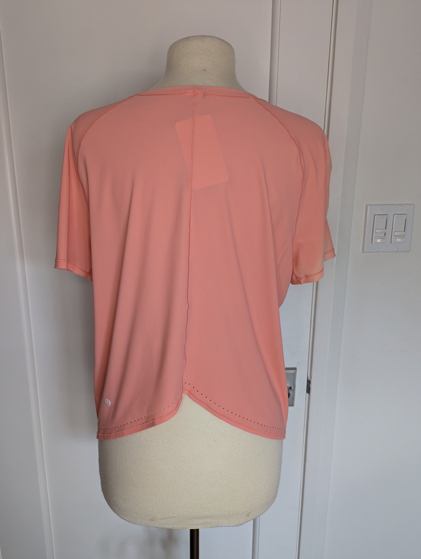 Lululemon Size:12 Tee