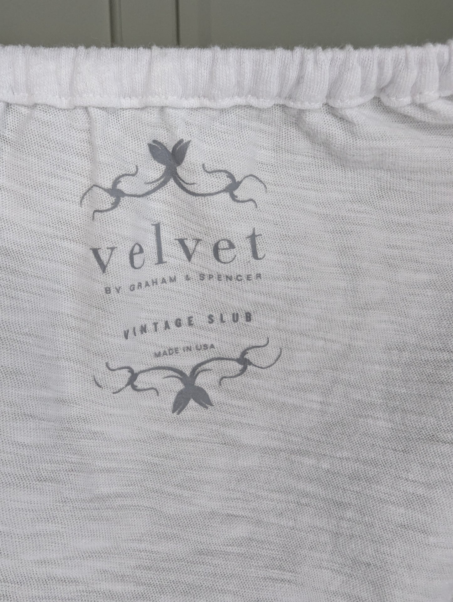 Velvet by Graham & Spencer Size: XS