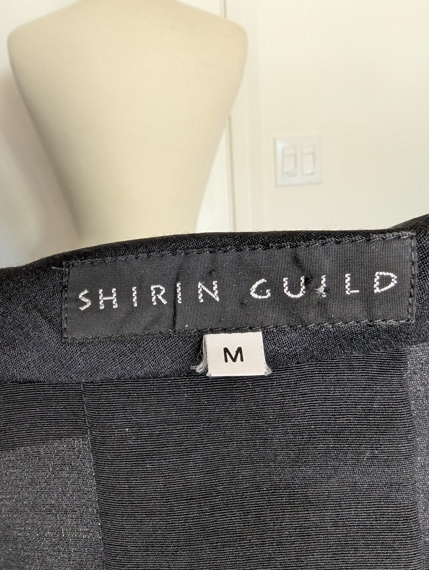 Shirin Guild Size: M Blouse