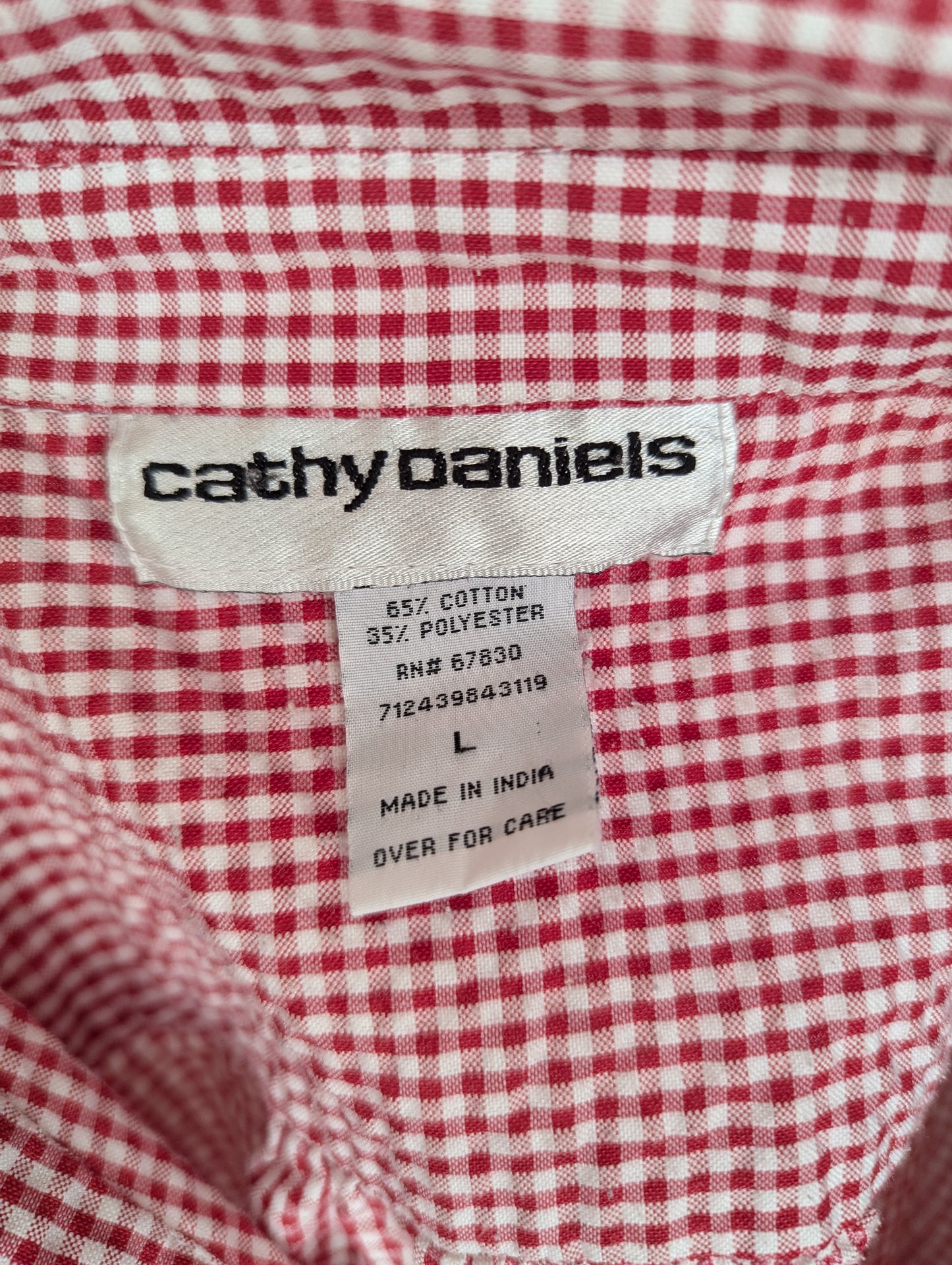 VINTAGE Cathy Daniels  Size: L