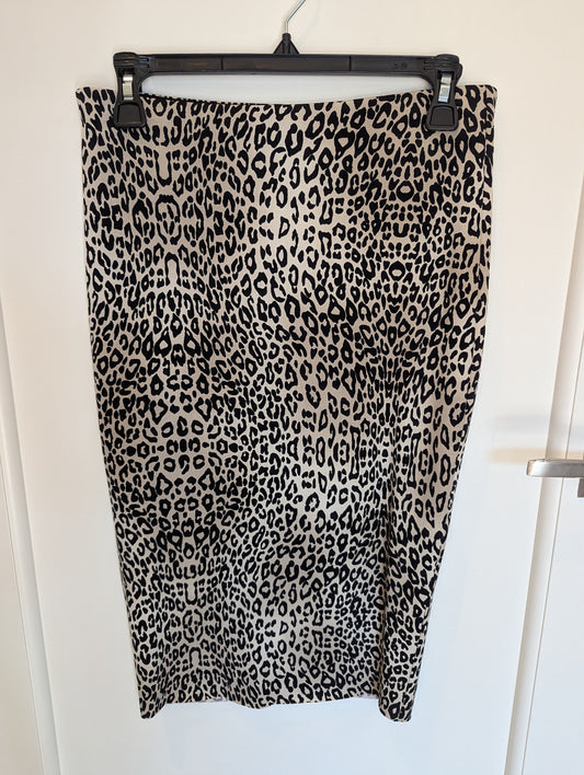 Vince Camuto  Size: XS Skirt