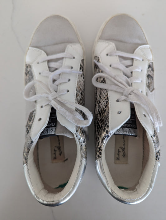 Vintage Havana Sneakers Size: 9