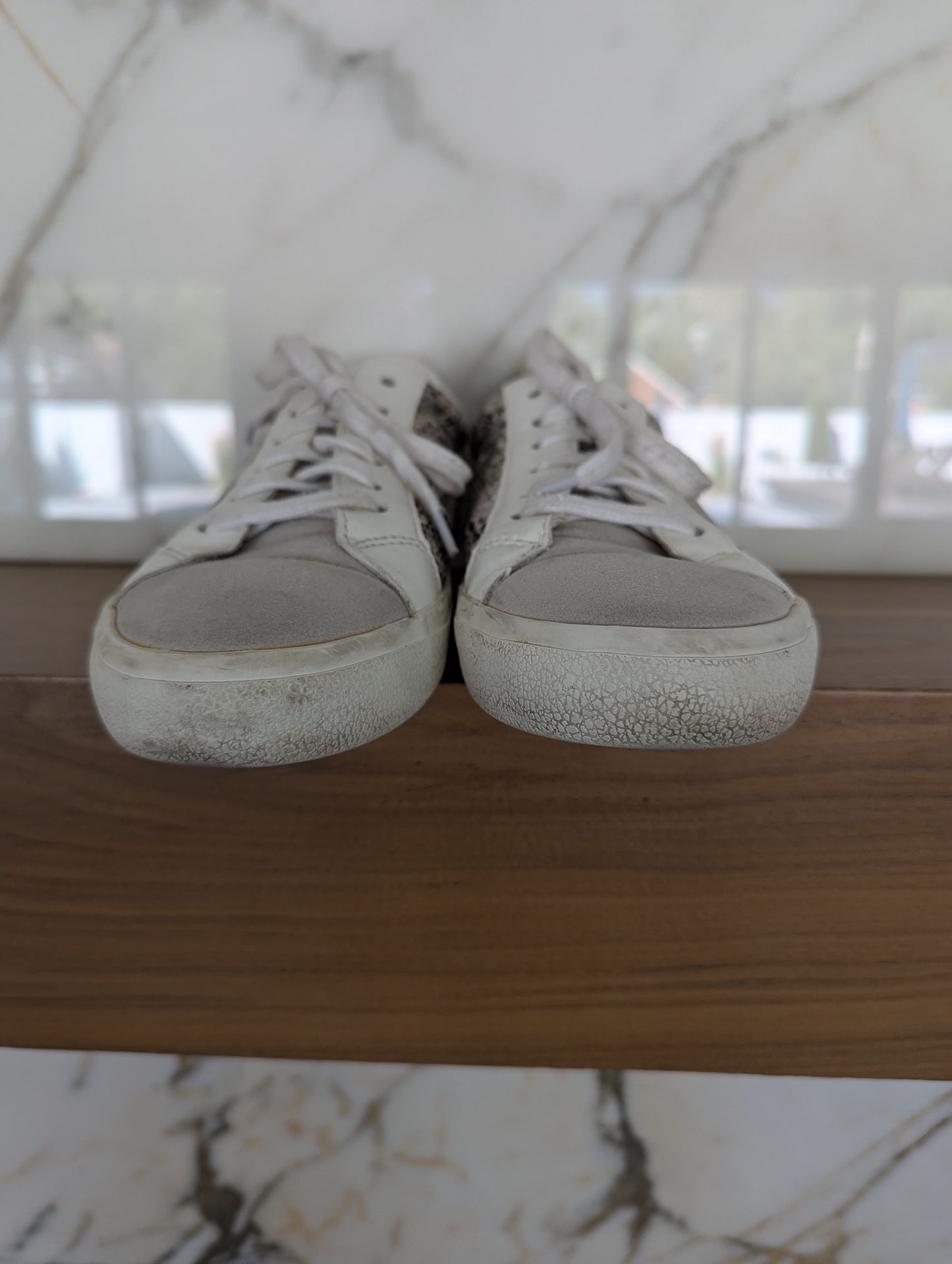 Vintage Havana Sneakers Size: 9