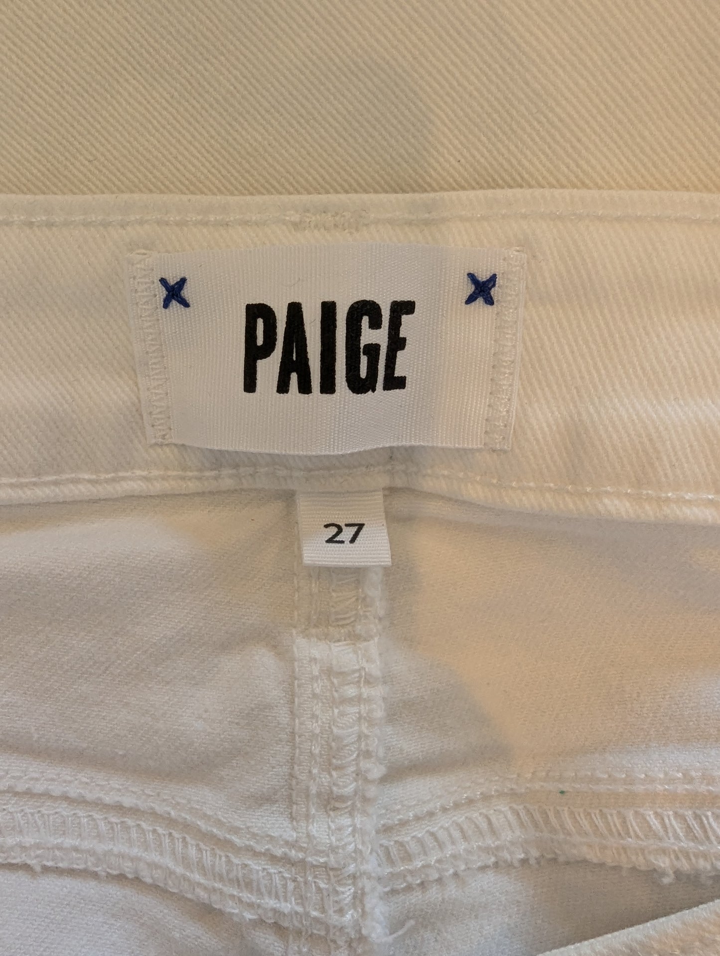 Paige Hoxton Crop Size: 27