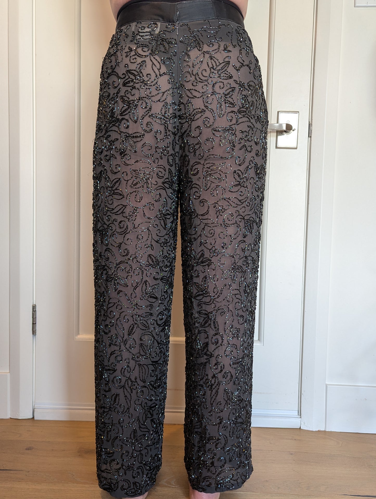 Emanuel Size 6 Beaded Trouser