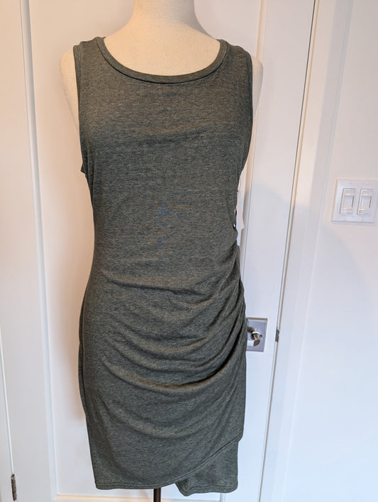 Leith Dress Size: L