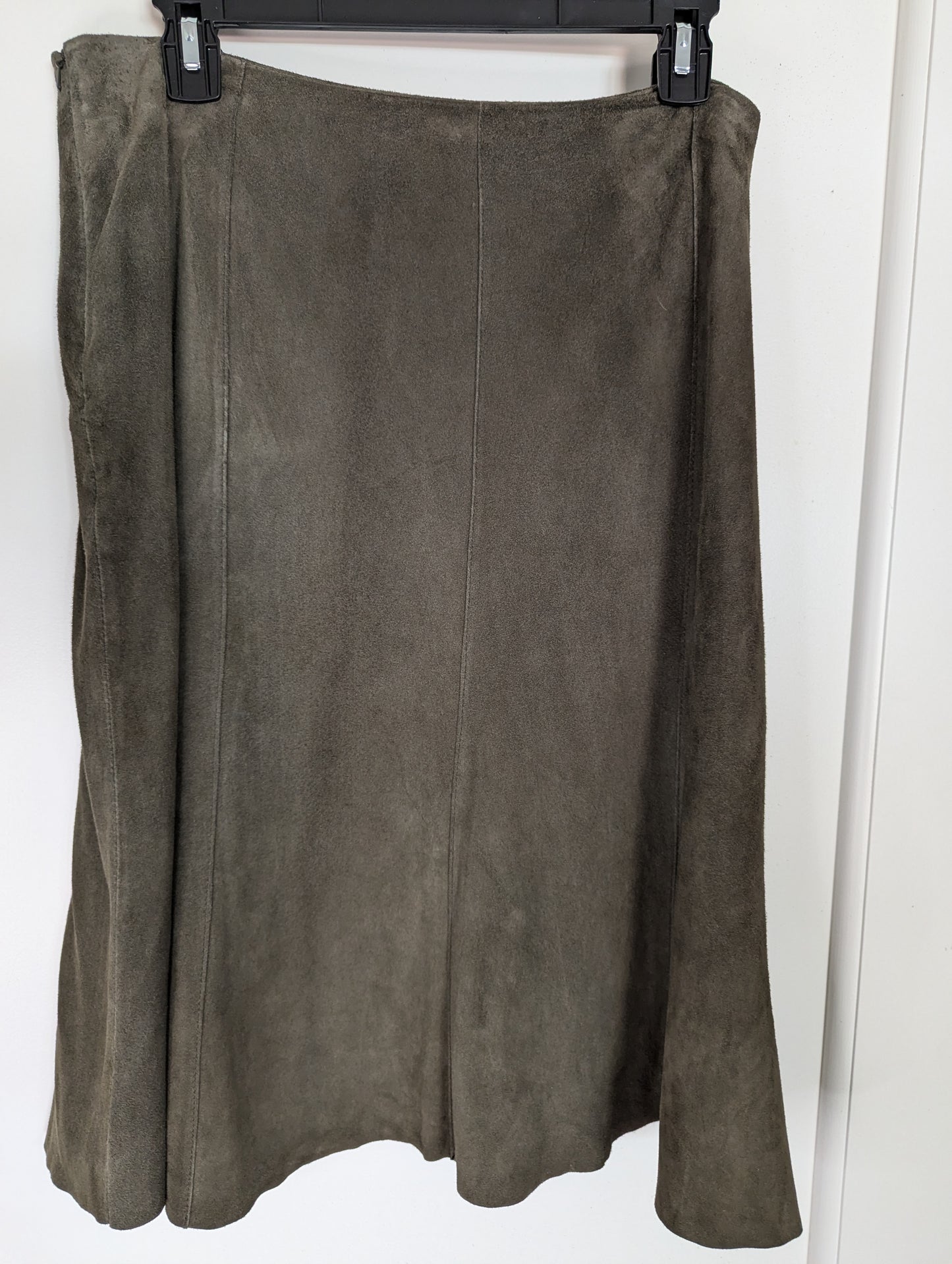 Eileen Fisher Suede Skirt Size: L