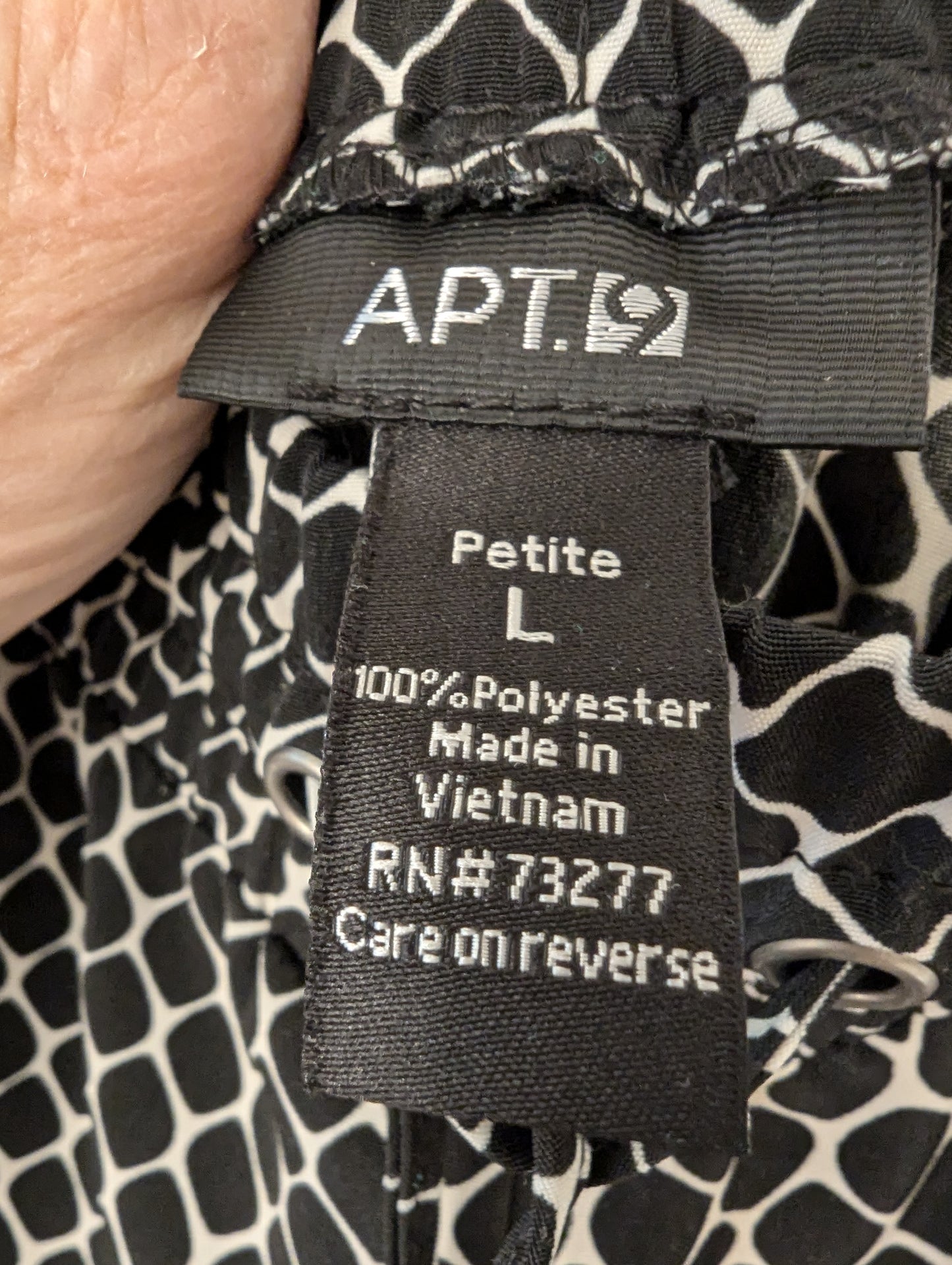 Apt. 9 Pants Size:L